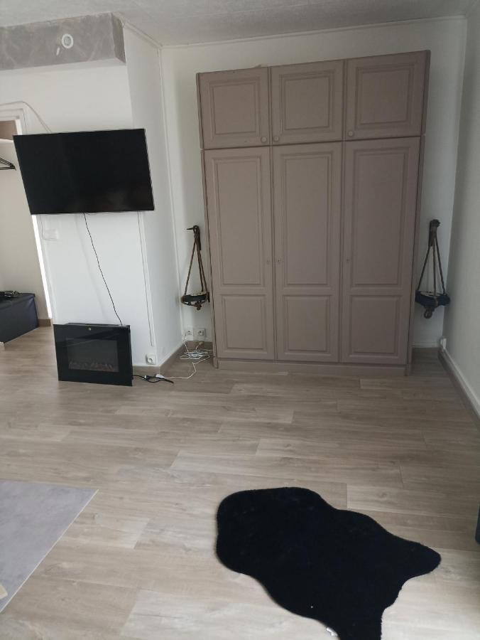 Un Temps Pour Soi Apartment ชาโตรูซ์ ภายนอก รูปภาพ